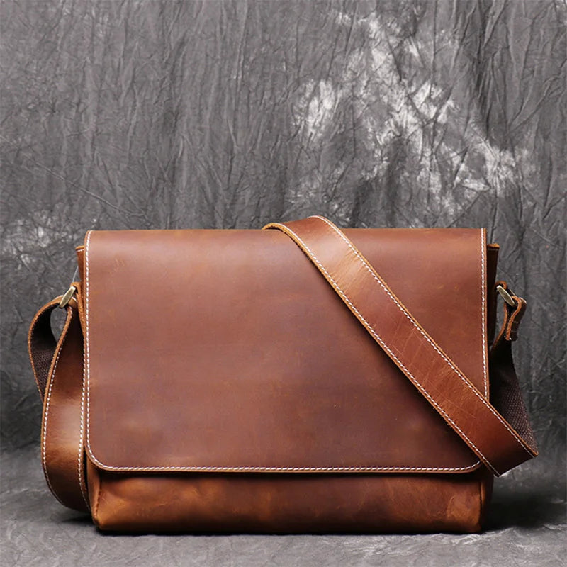 Men's Retro Leather Messenger Bag - Fits 14-inch Laptop