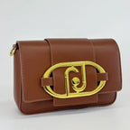 Women's Flap Crossbody Bag with Chain - Square Underarm Style