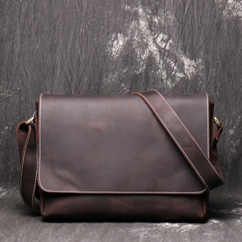 Men's Retro Leather Messenger Bag - Fits 14-inch Laptop
